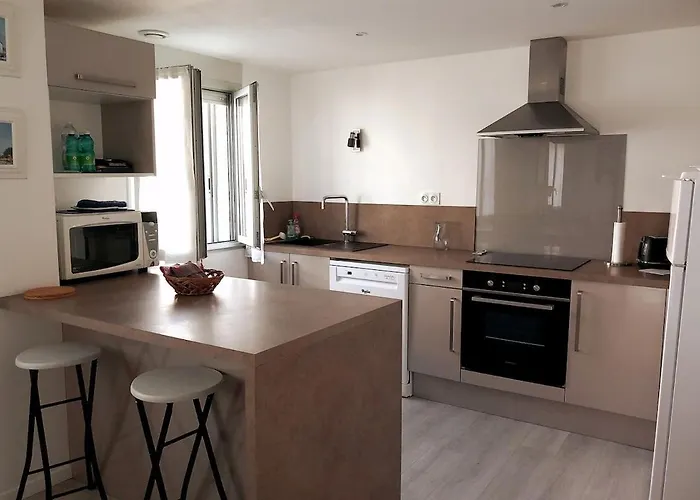 בית נופש Maison A 100m De La